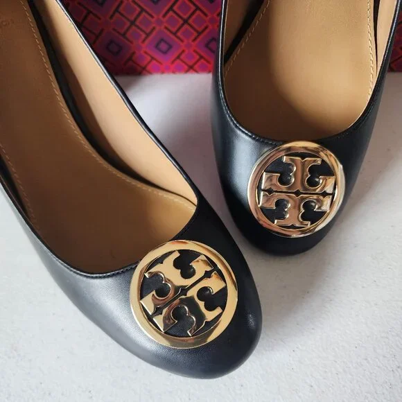 Tory Burch Pumps "NEW" - Picture 2 of 15